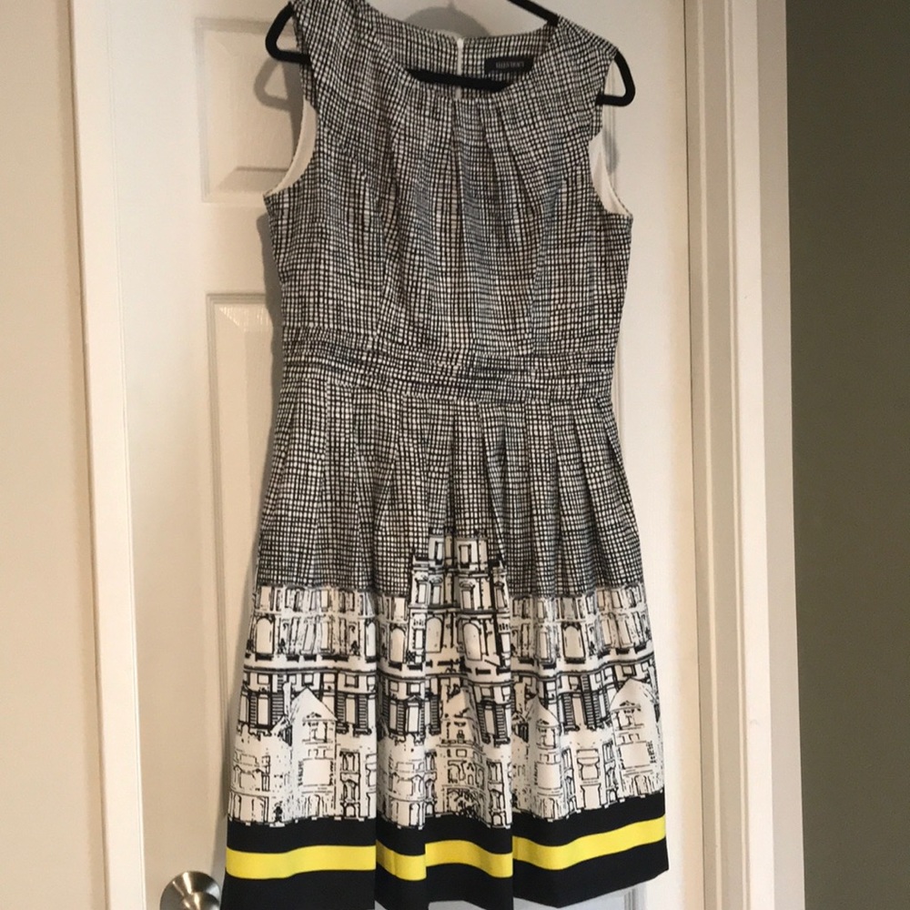Ellen Tracy “city” Dress